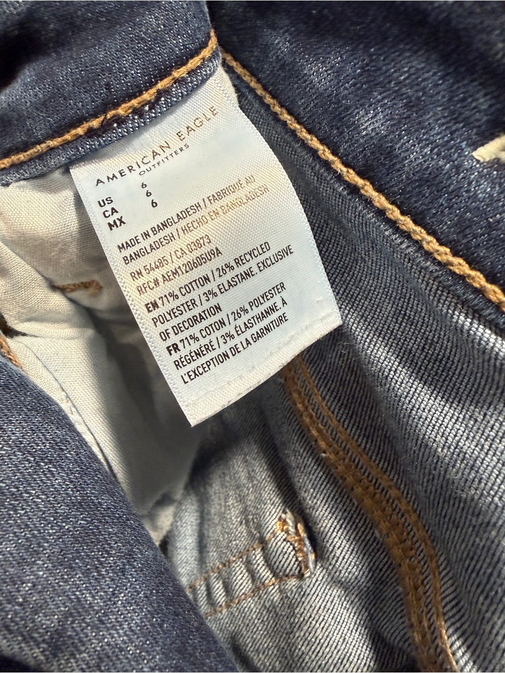American Eagle High Rise Shortie Shorts Size 6 Dark Wash Cuffed Jean Shorts - Picture 9 of 10